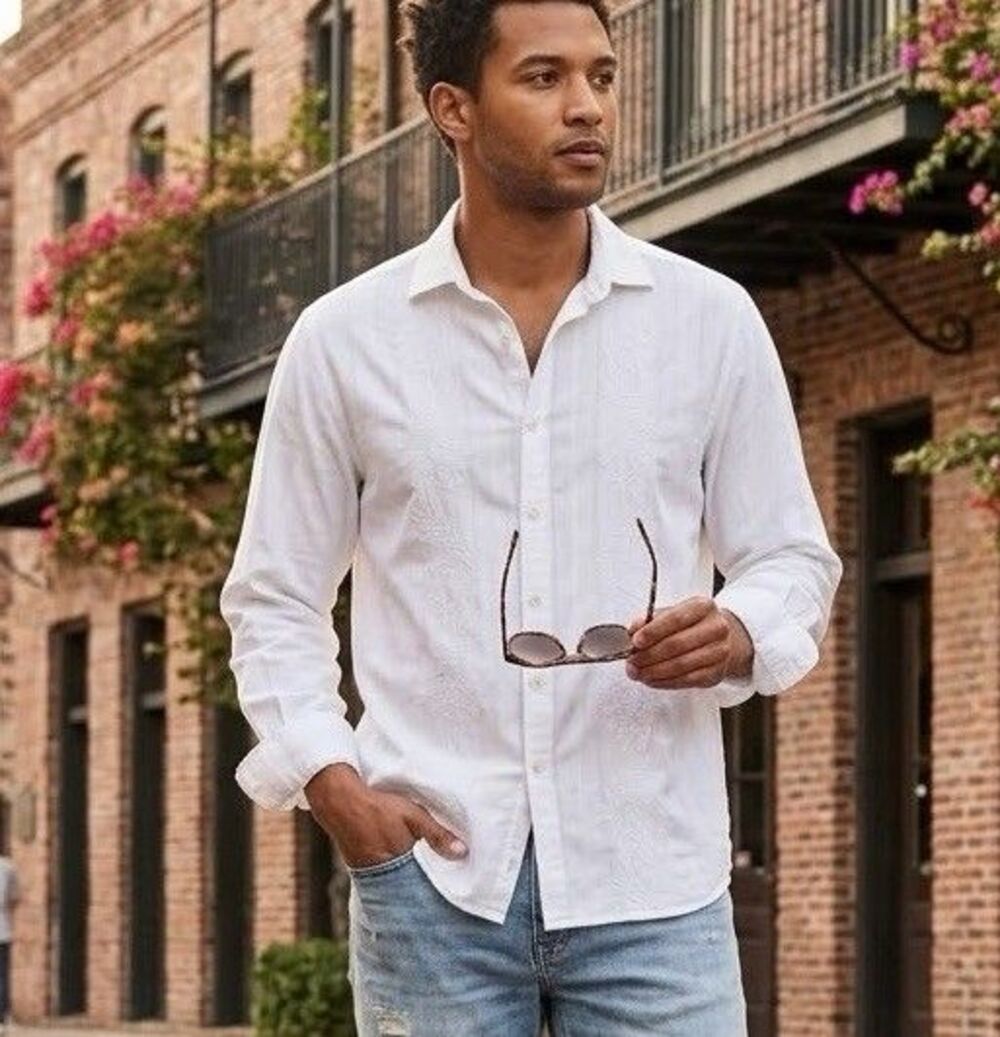 Tommy Bahama Denim Mens M White Embroidered Guayabera Button Down Shirt Cotton